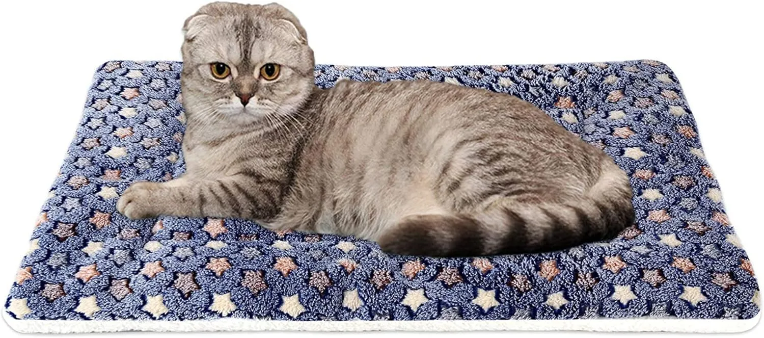 FJWYSANGU Pet Blanket Premium Fluffy Flannel Cushion Soft and Warm Mat for Dogs Cats Medium Size Animal Blue Stars