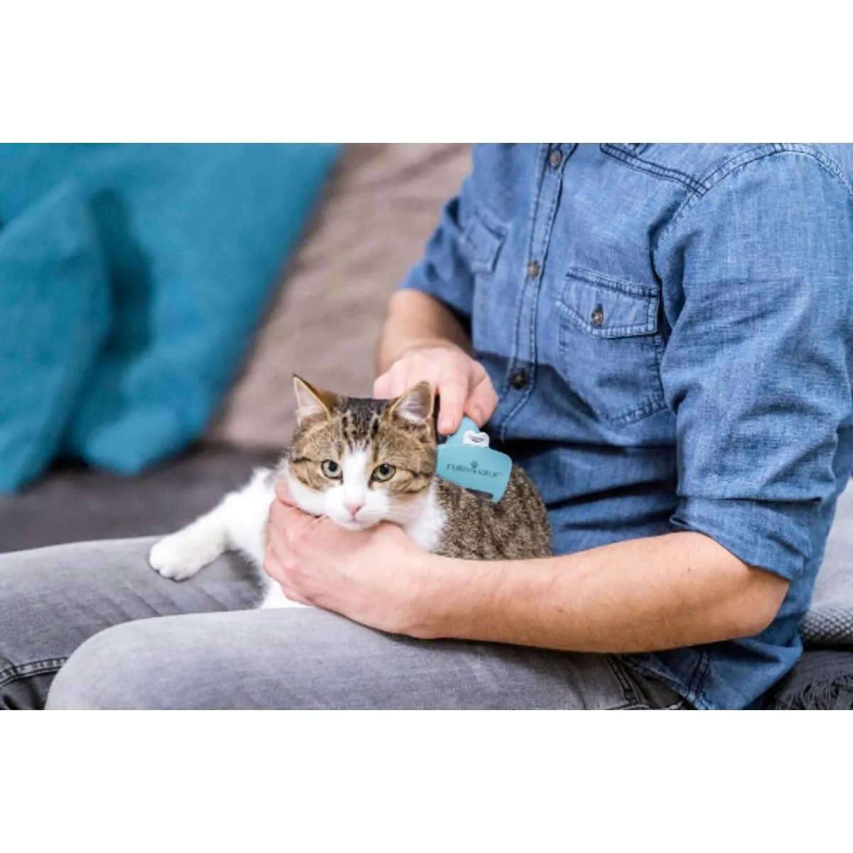 FURminator Long Hair deShedding Tool for Cats