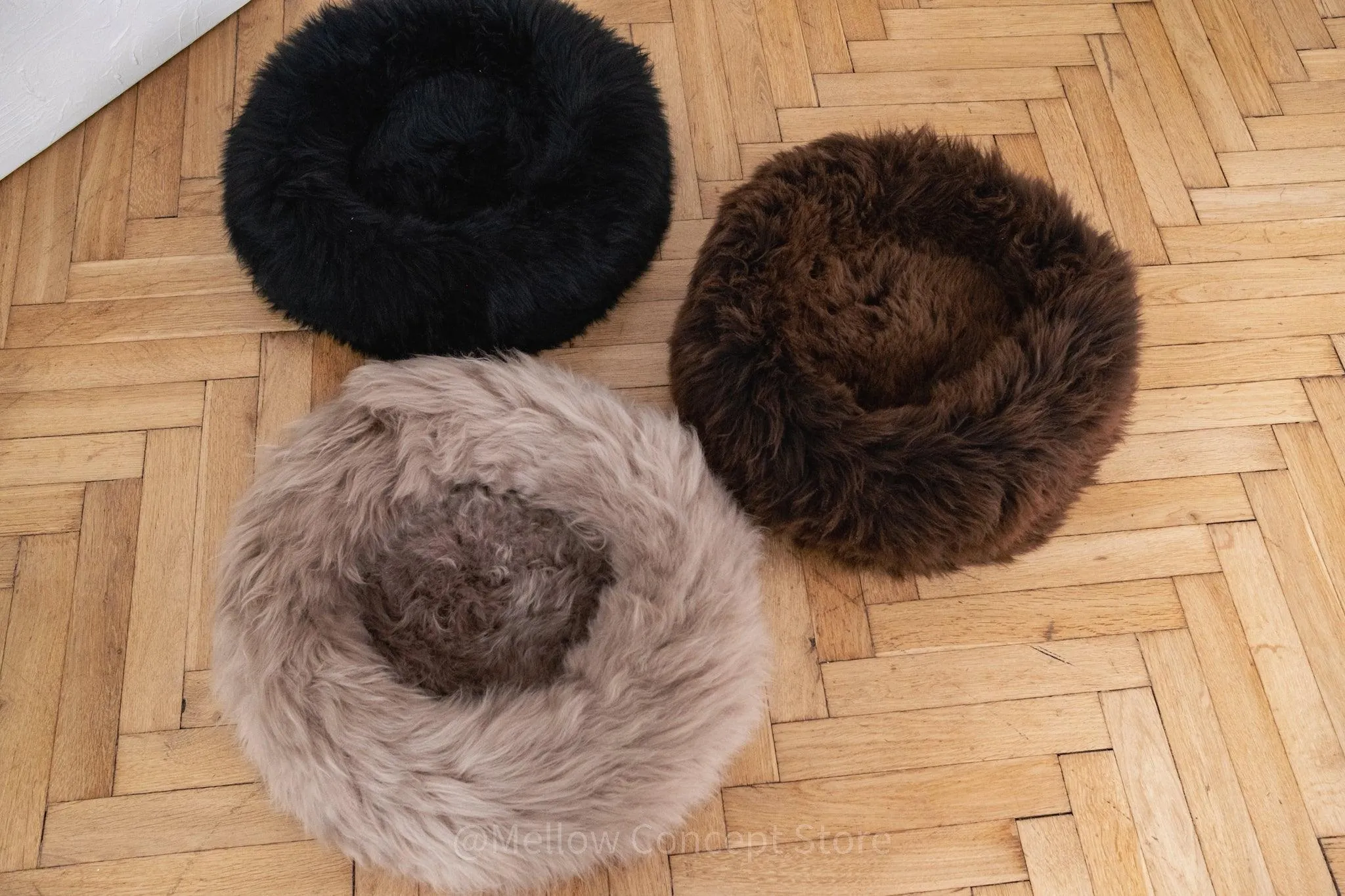 Round Natural Sheepskin Pet Bed - Brown