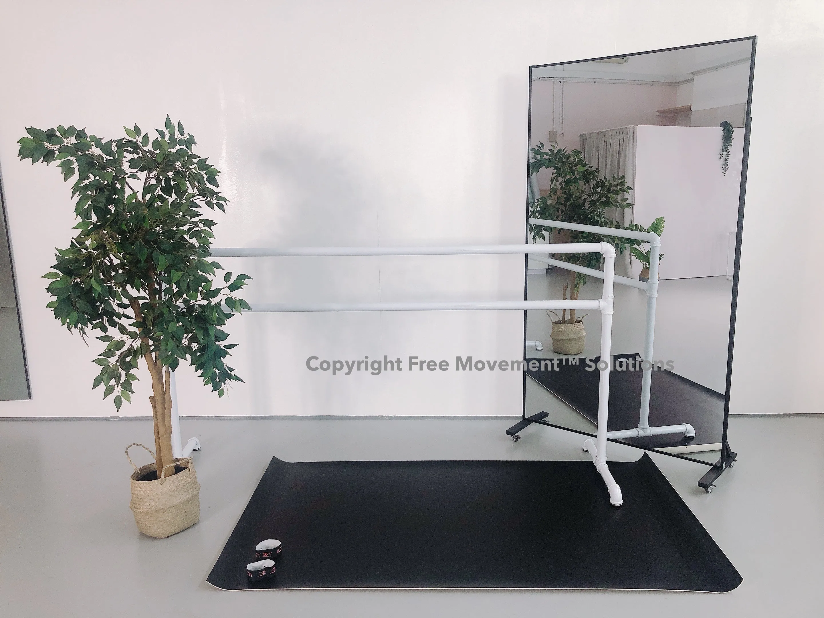 Shatterproof Framed Mirror on Wheels